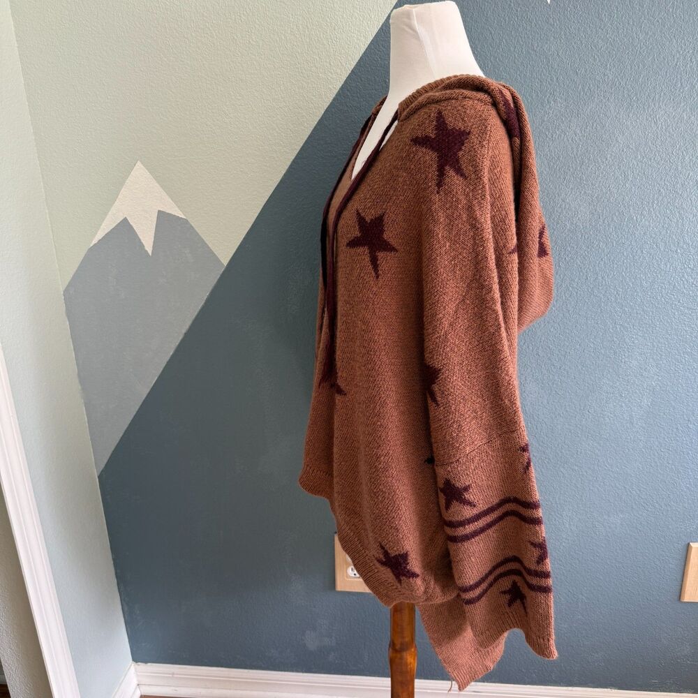 POL Star Hooded Star Sweater Size Small - Picture 4 of 9